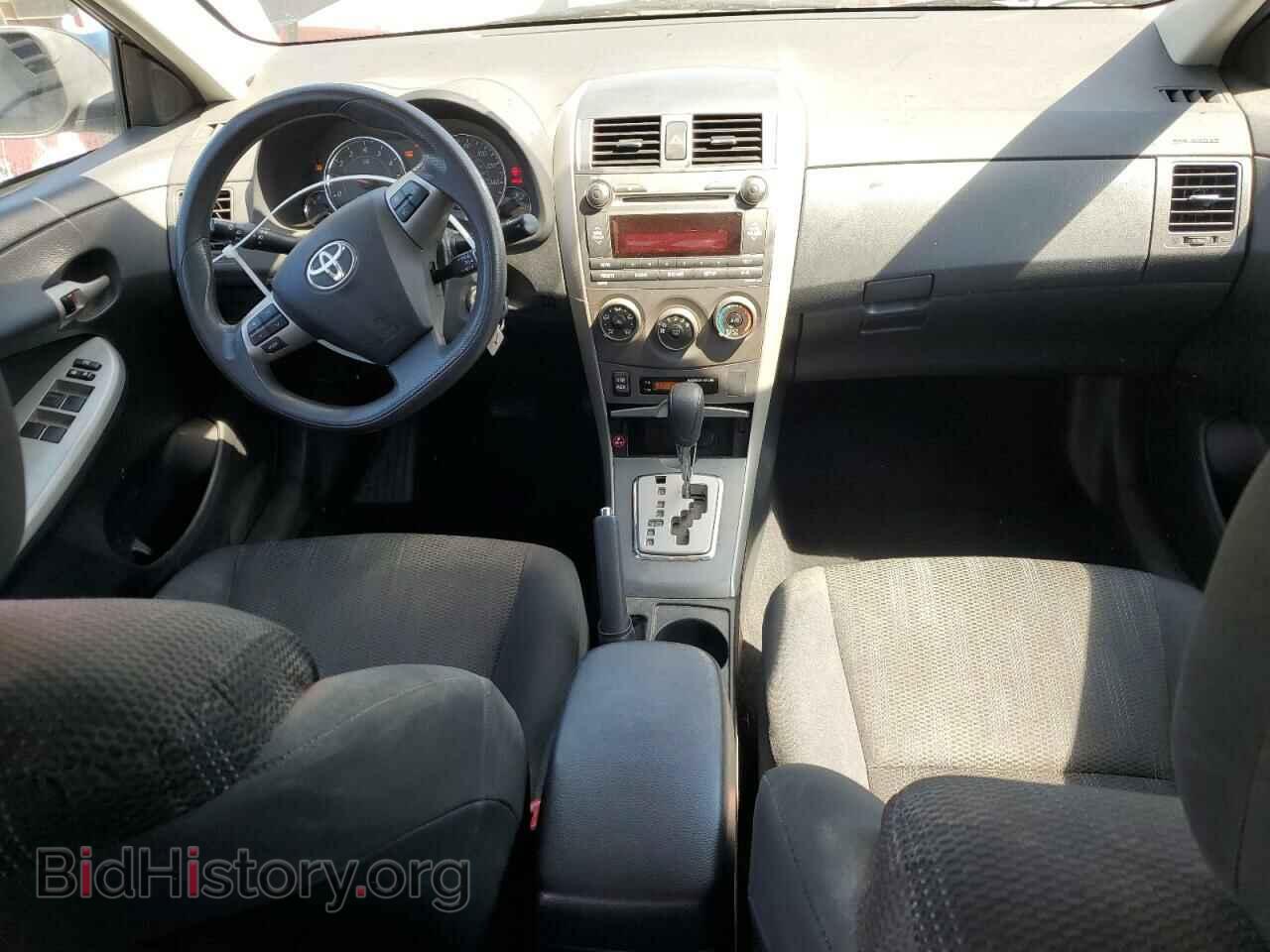 2011 TOYOTA COROLLA - VIN: 2T1BU4EE0BC618792 - Фото 8