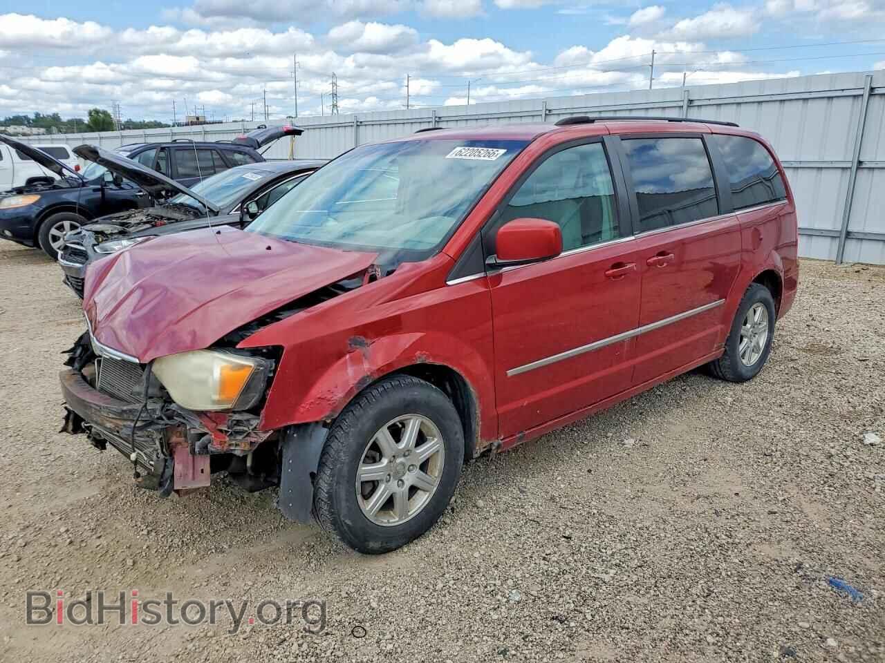 Photo 2A4RR5D19AR245698 - CHRYSLER MINIVAN 2010