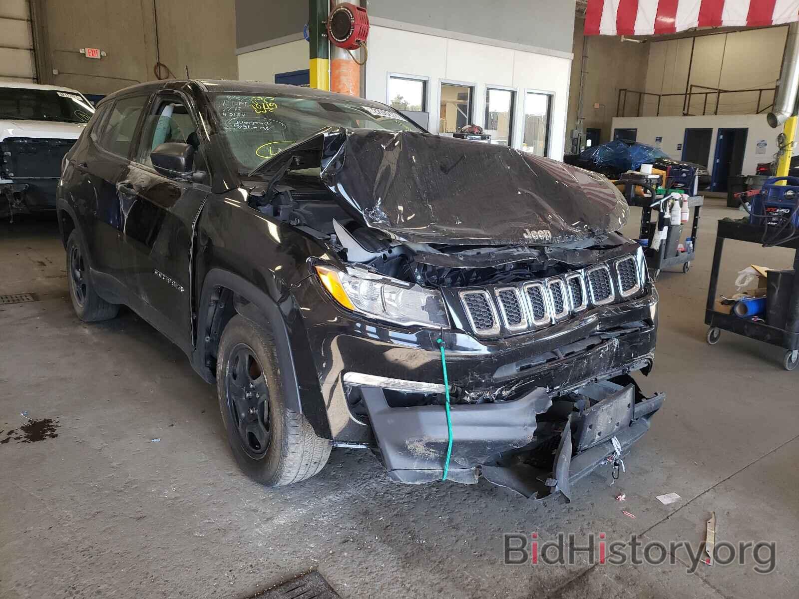 Photo 3C4NJCAB5KT715382 - JEEP COMPASS 2019