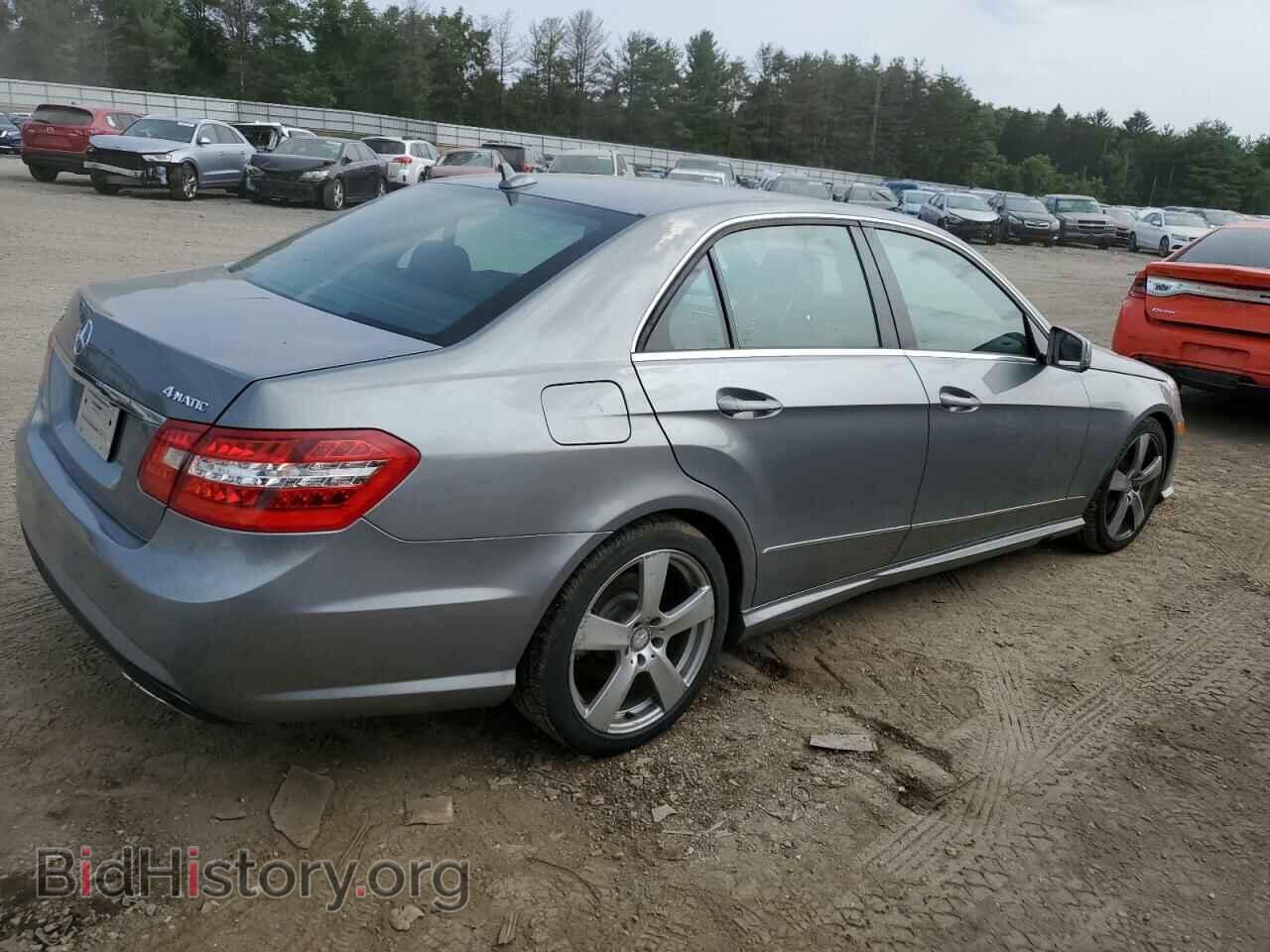 2011 MERCEDES-BENZ E-CLASS - VIN: WDDHF8HB5BA459436 - Фото 3