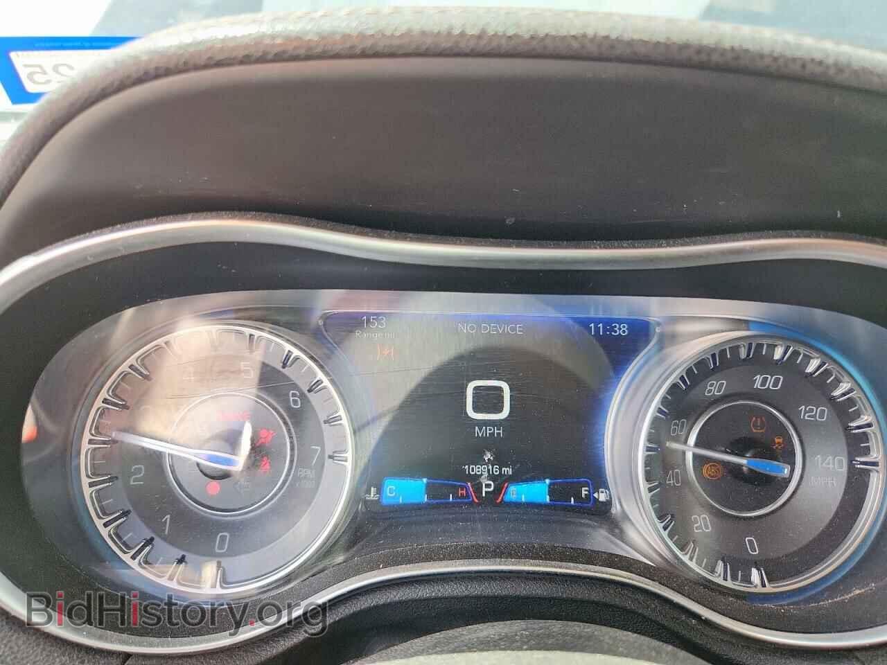 2016 CHRYSLER 300 - VIN: 2C3CCAEG2GH190457 - Photo 9