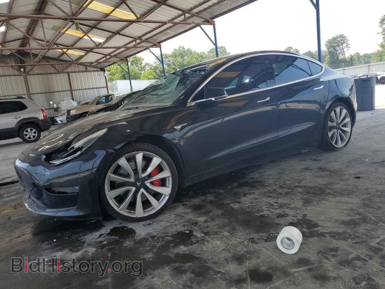 Фотография 5YJ3E1EB8JF082223 - TESLA MODEL 3 2018
