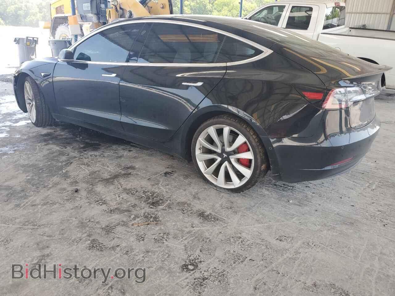 2018 TESLA MODEL 3 - VIN: 5YJ3E1EB8JF082223 - Фото 2