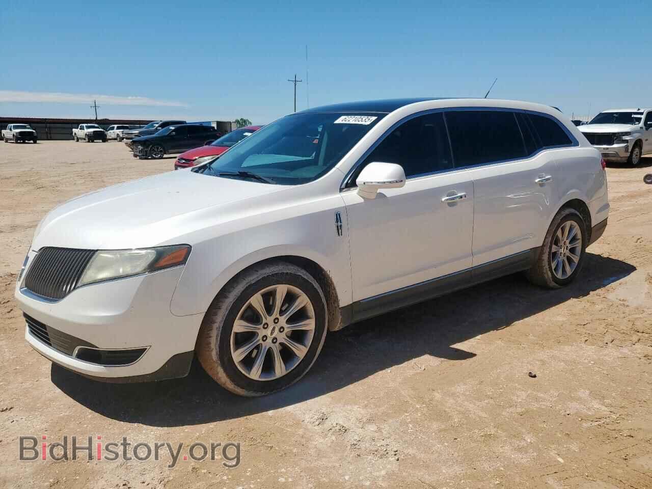 Photo 2LMHJ5AT4DBL53884 - LINCOLN MKT 2013