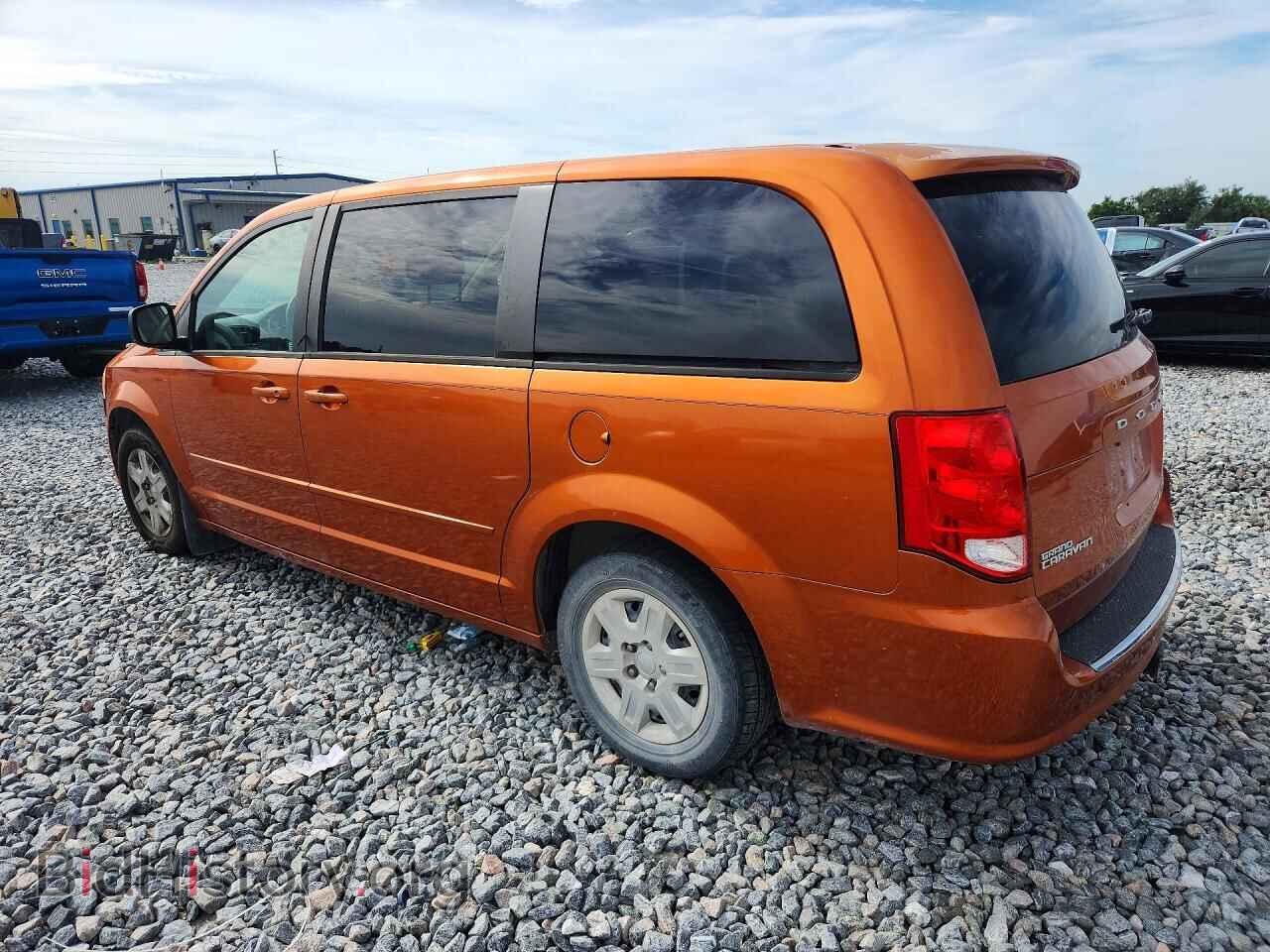 2011 DODGE CARAVAN - VIN: 2D4RN4DG1BR697374 - Photo 2