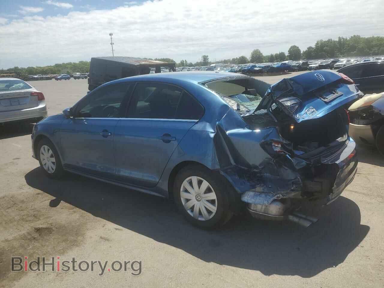 2017 VOLKSWAGEN JETTA - VIN: 3VW2B7AJ4HM384244 - Photo 2