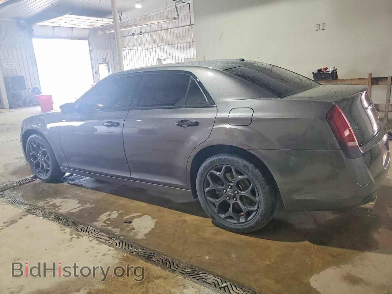 2014 CHRYSLER 300 - VIN: 2C3CCAKG0EH157619 - Photo 2