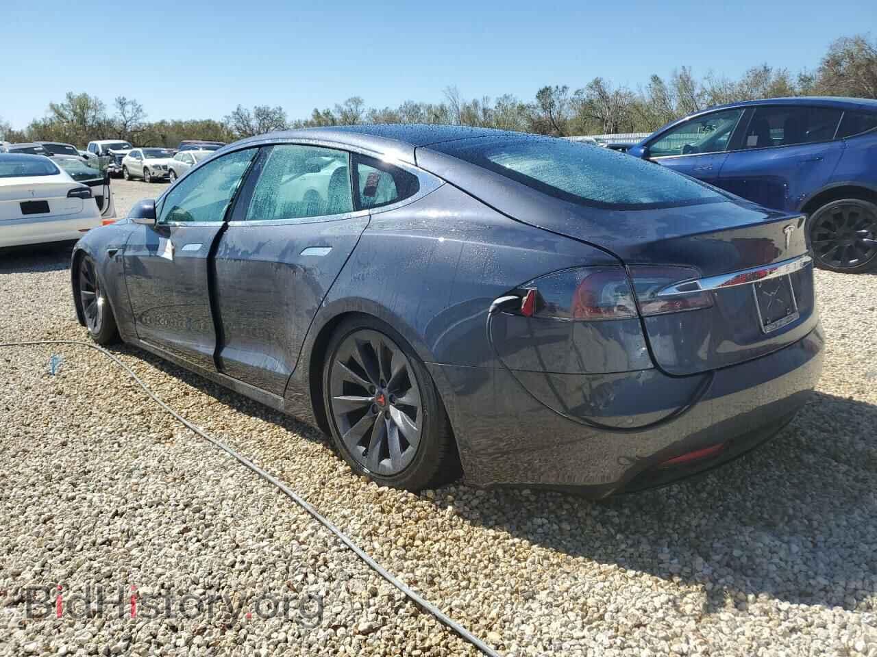 2020 TESLA MODEL S - VIN: 5YJSA1E22LF366229 - Фото 3