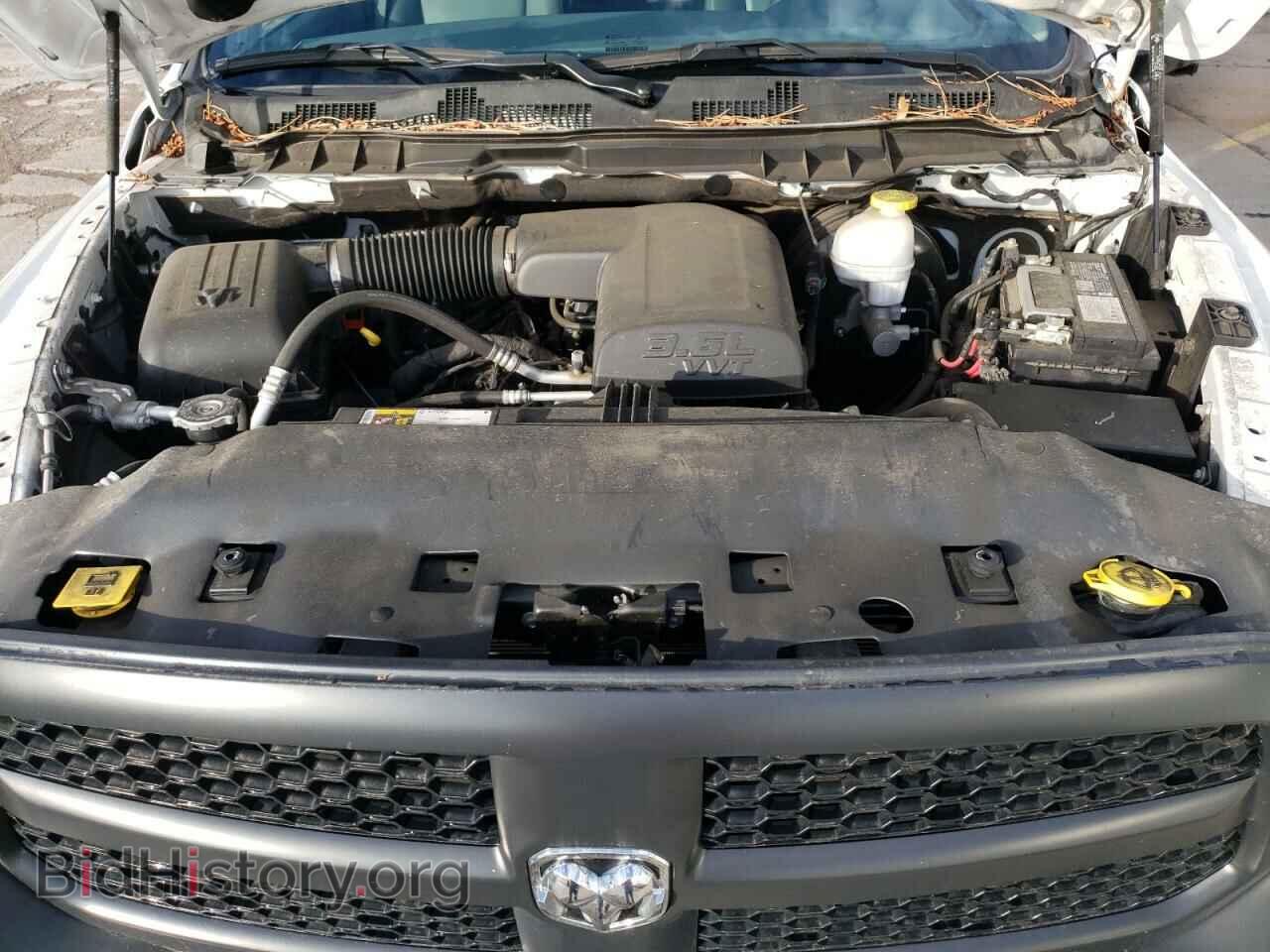 2019 RAM 1500 - VIN: 1C6RR6FGXKS699771 - Фото 11