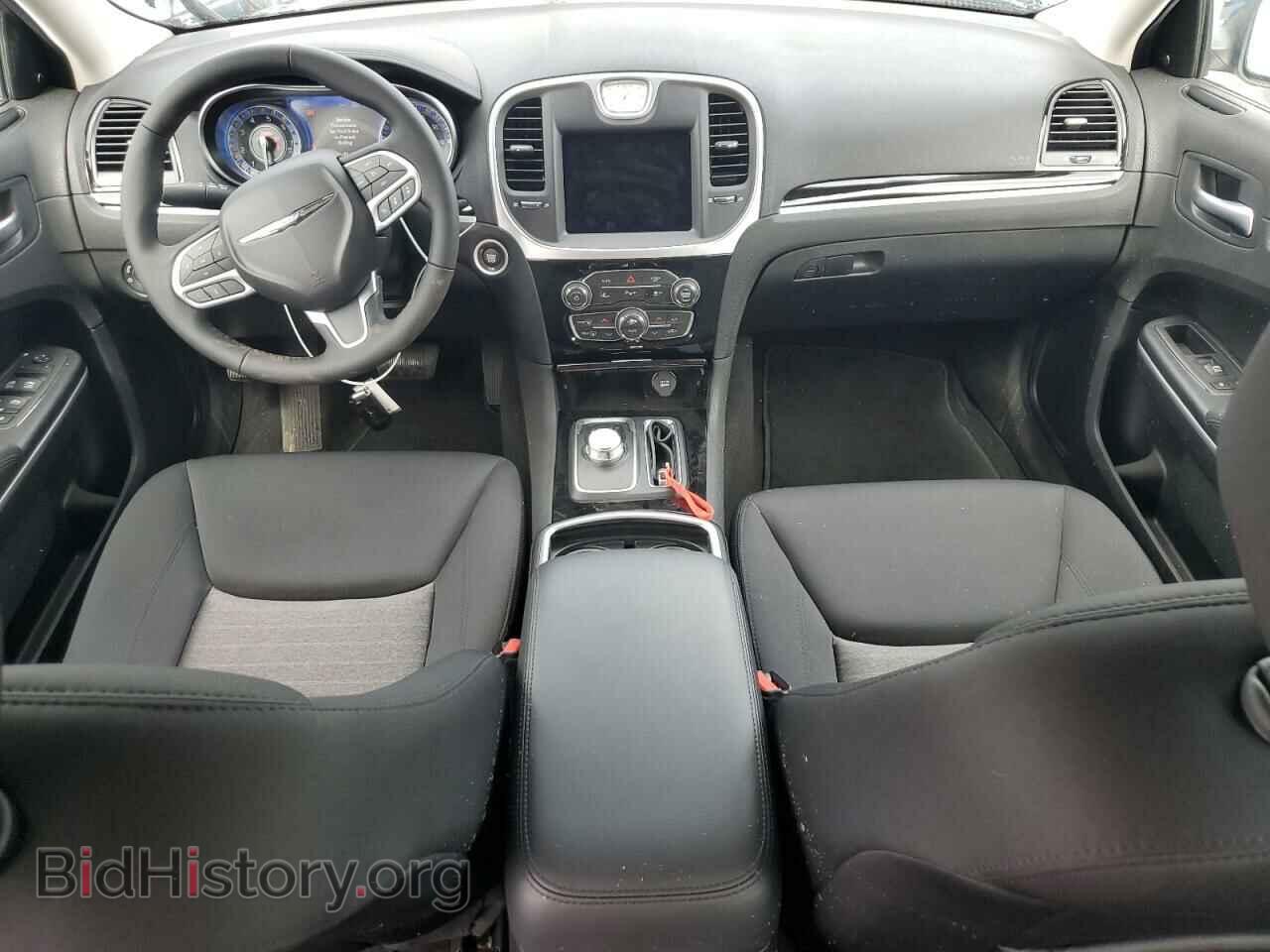 2023 CHRYSLER 300 - VIN: 2C3CCAAG7PH684089 - Фото 8