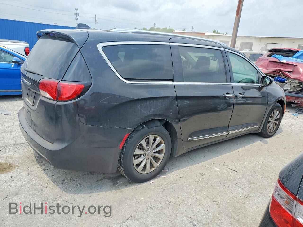 2018 CHRYSLER PACIFICA - VIN: 2C4RC1BG9JR142577 - Фото 3