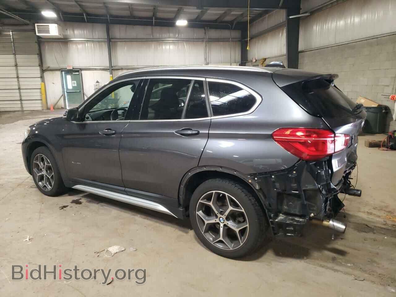 2017 BMW X1 - VIN: WBXHT3Z3XH4A54926 - Фото 2