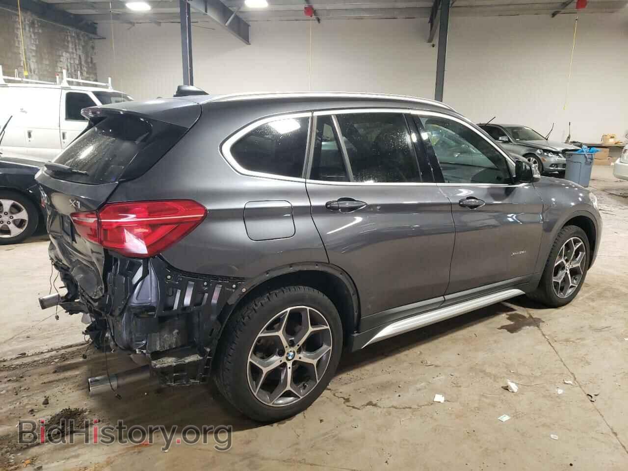 2017 BMW X1 - VIN: WBXHT3Z3XH4A54926 - Фото 3