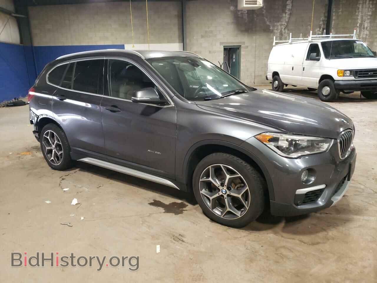 2017 BMW X1 - VIN: WBXHT3Z3XH4A54926 - Фото 4