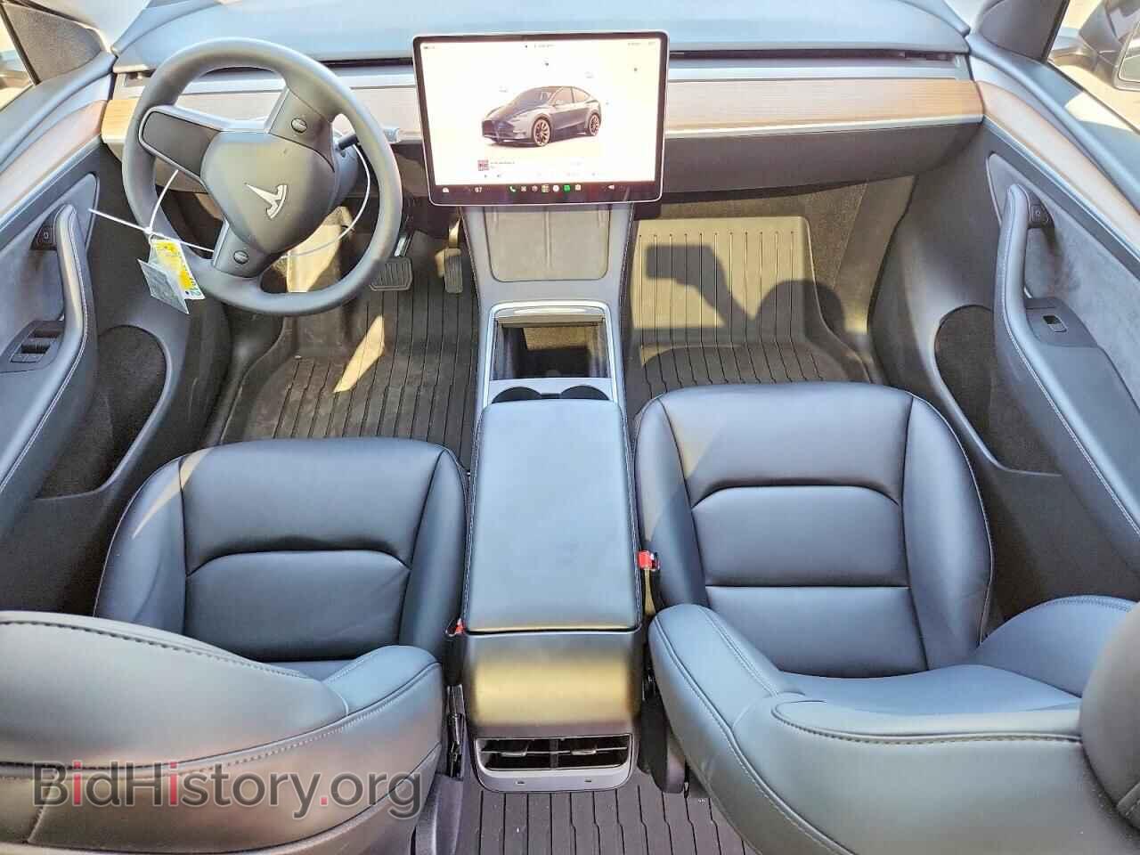 2024 TESLA MODEL Y - VIN: 7SAYGDEE3RF163818 - Photo 8