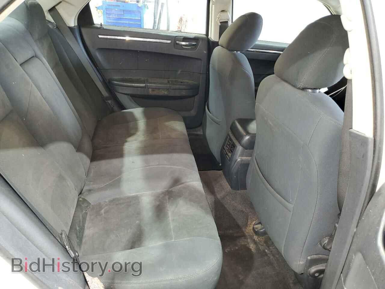 2010 CHRYSLER 300 - VIN: 2C3CA4CD1AH104692 - Фото 10