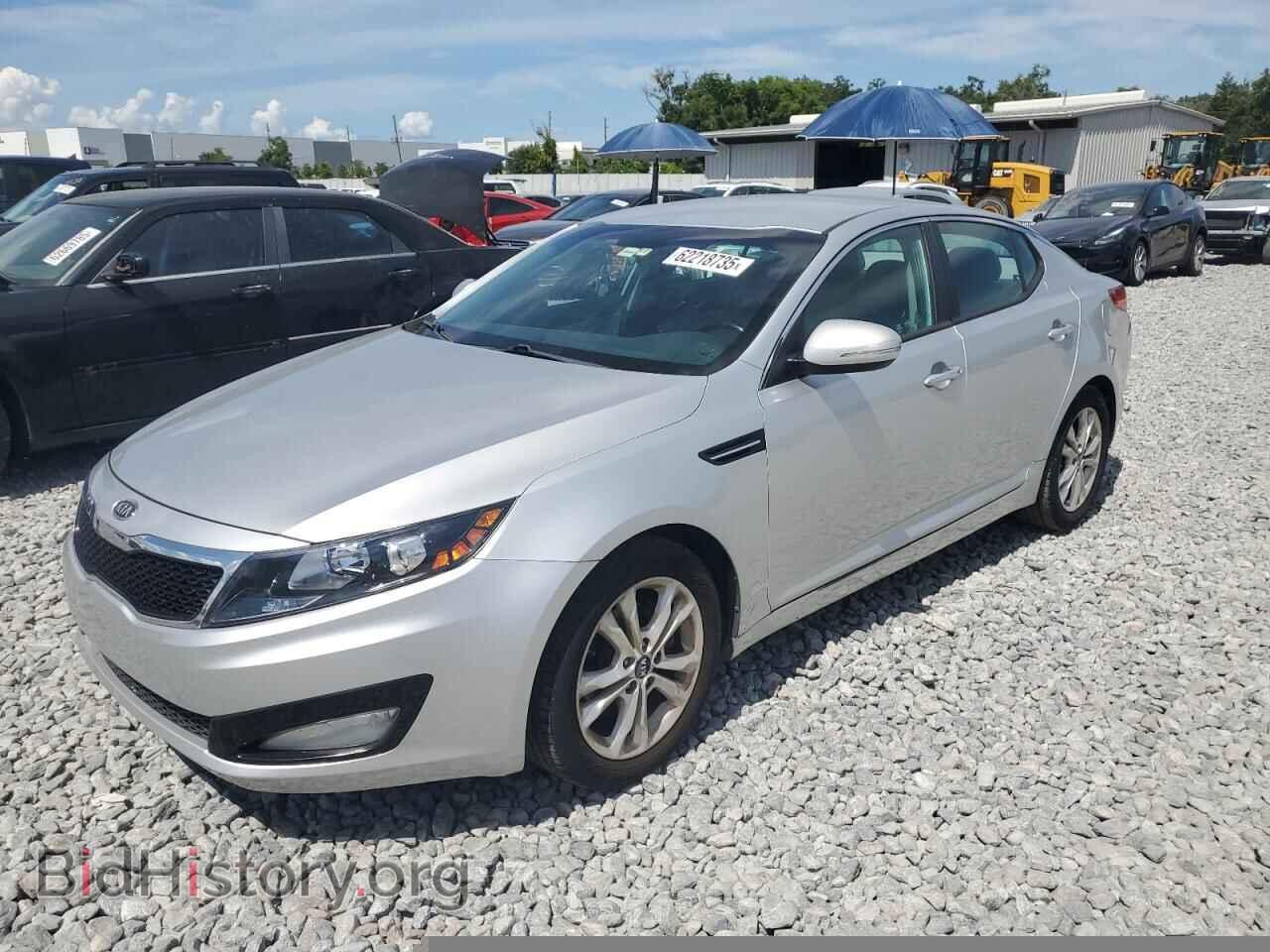 Photo KNAGN4A70B5145187 - KIA OPTIMA 2011