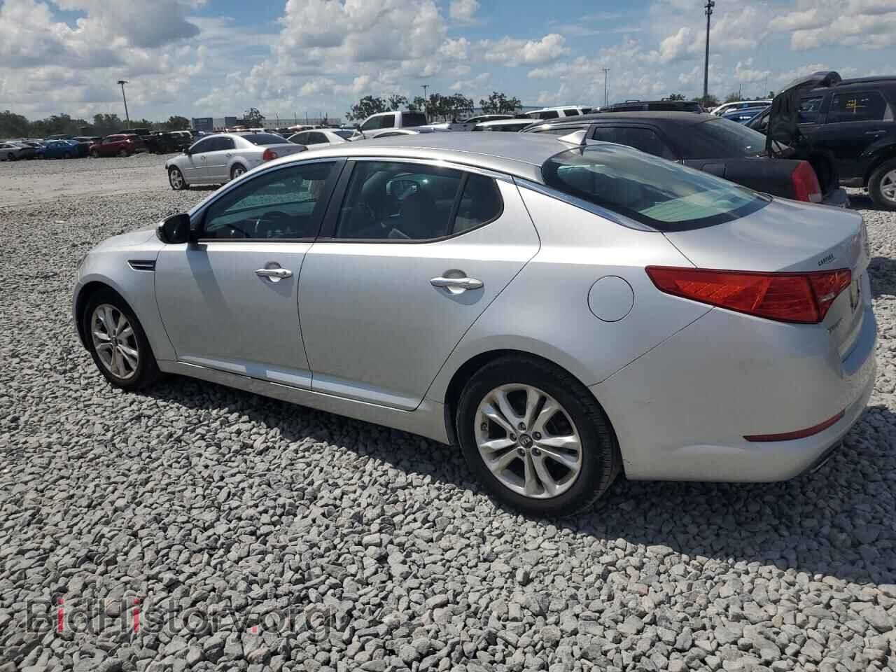 2011 KIA OPTIMA - VIN: KNAGN4A70B5145187 - Фото 2