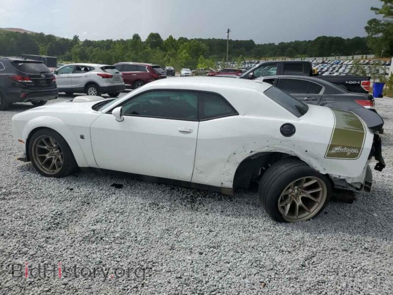 2023 Dodge CHALLENGER (VIN 2C3CDZFJ2PH538778) — фото 2 из 12