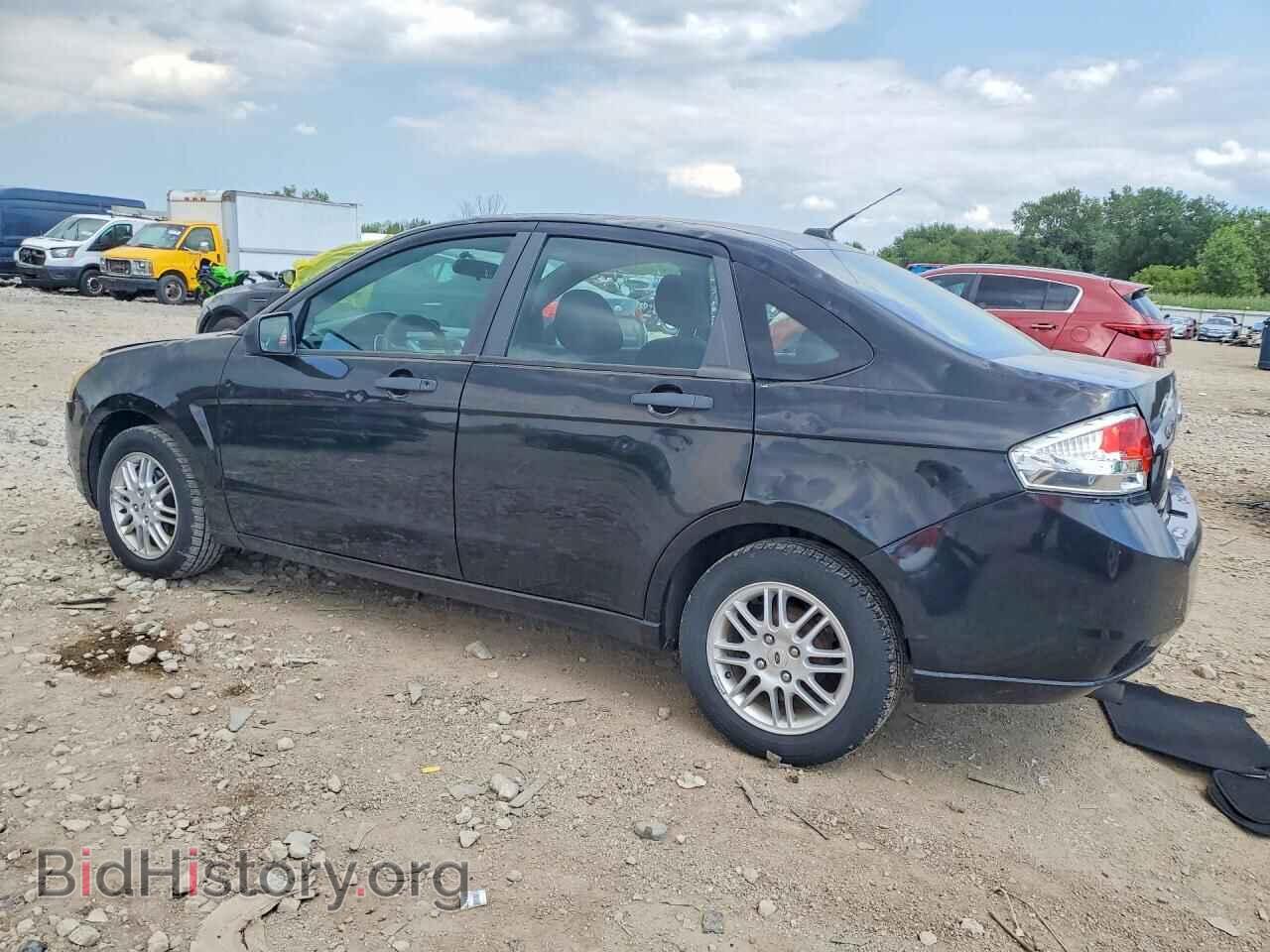 2010 FORD FOCUS - VIN: 1FAHP3FN7AW287697 - Фото 2