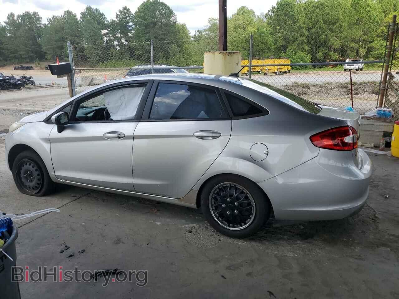 2011 FORD FIESTA - VIN: 3FADP4BJ2BM153172 - Фото 2
