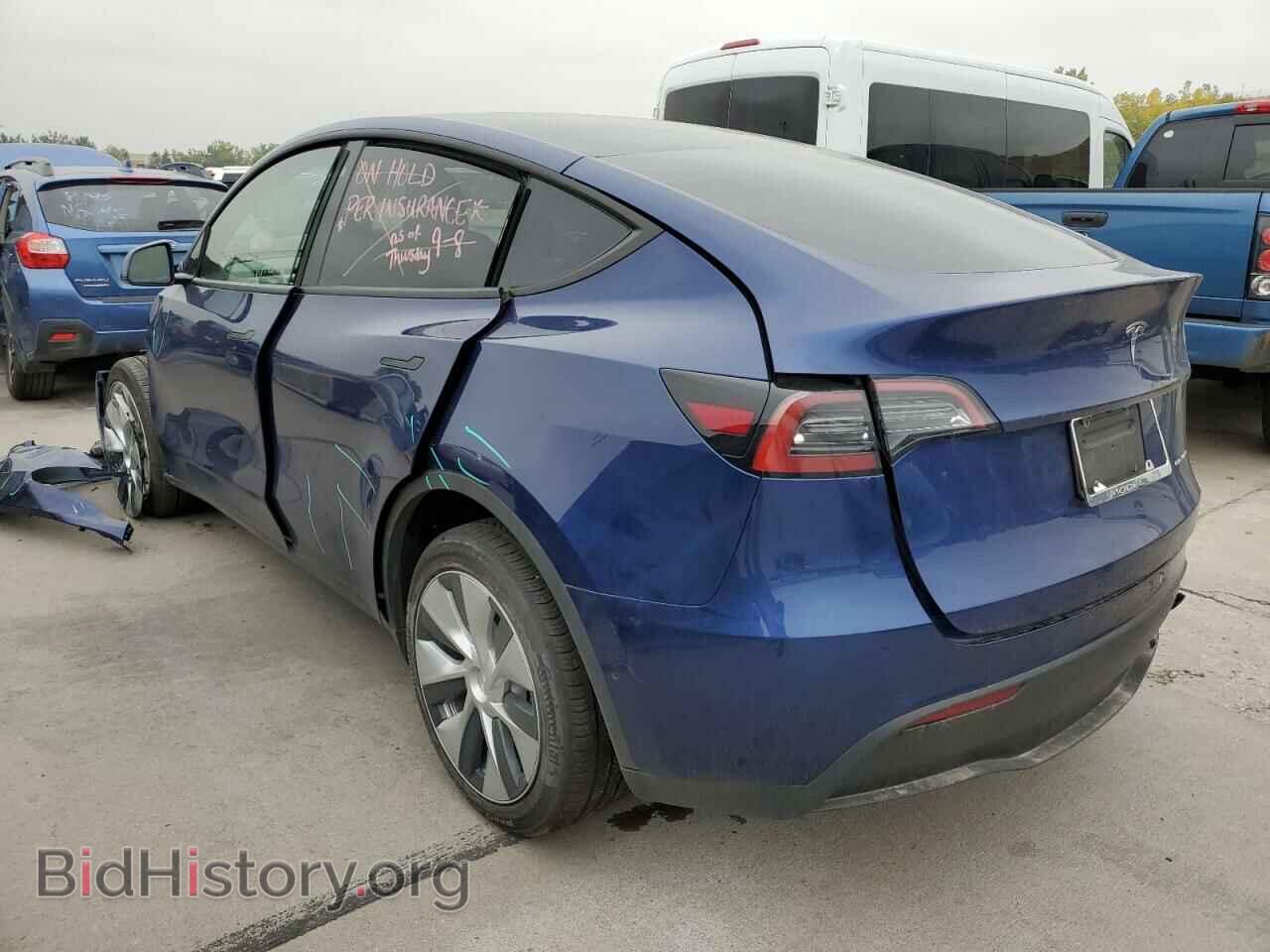 2022 TESLA MODEL Y - VIN: 7SAYGDEE2NF437052 - Фото 3
