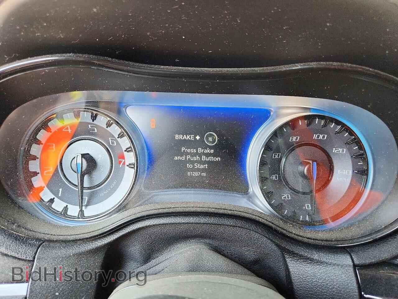 2023 CHRYSLER 300 - VIN: 2C3CCABG5PH556058 - Фото 9