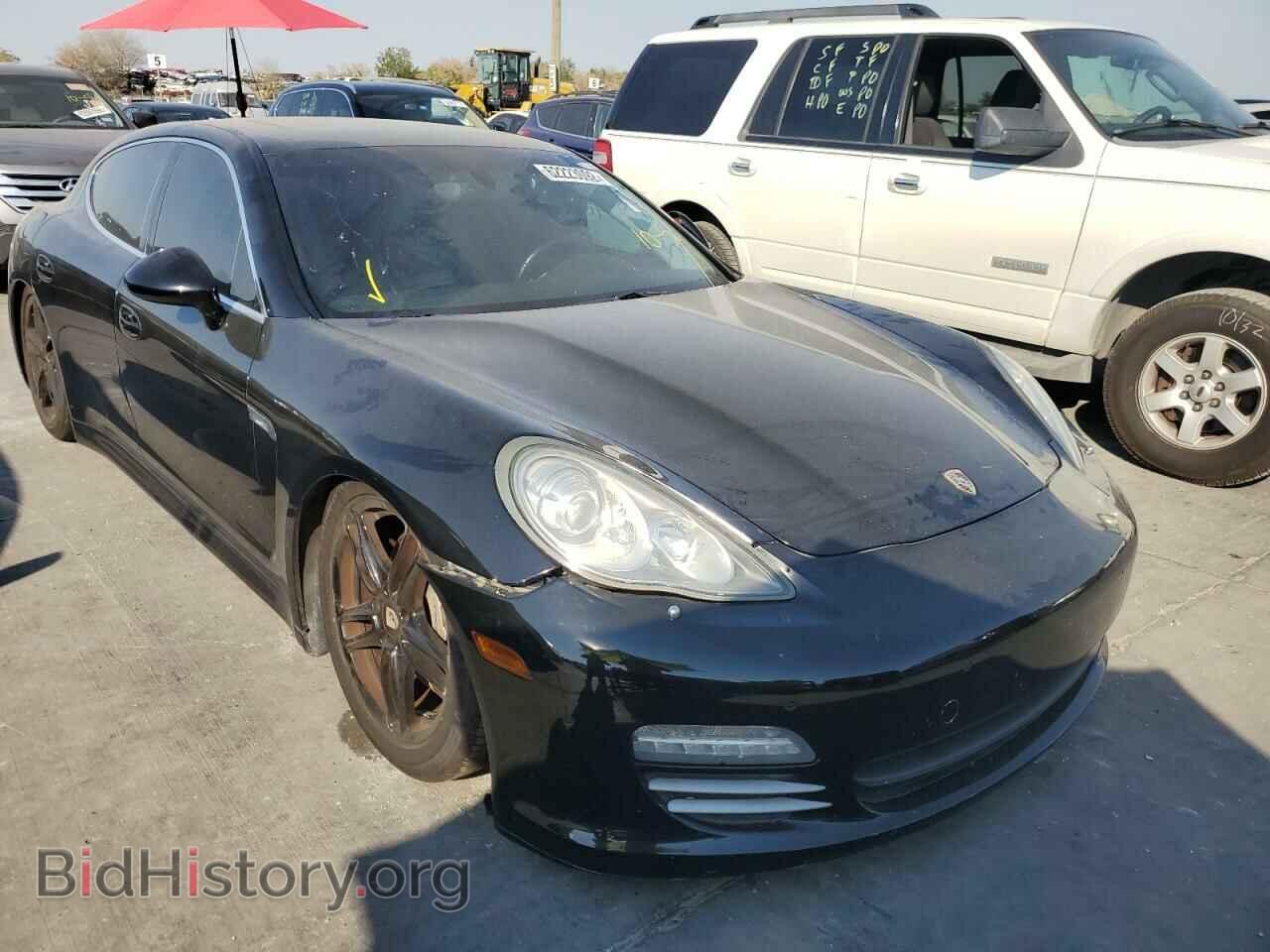 Photo WP0AB2A75BL060959 - PORSCHE PANAMERA 2011
