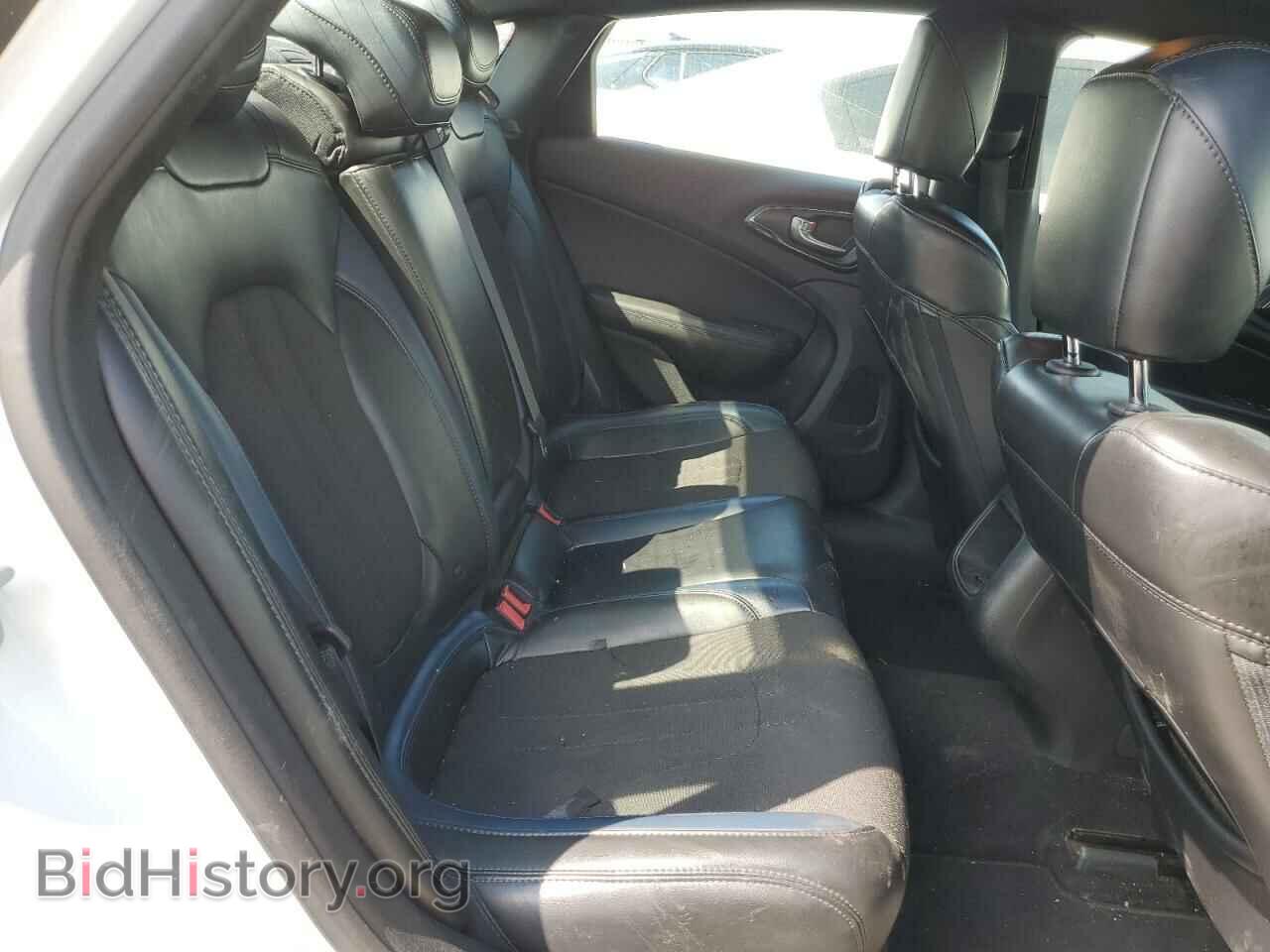 2016 CHRYSLER 200 - VIN: 1C3CCCBB1GN120797 - Фото 10