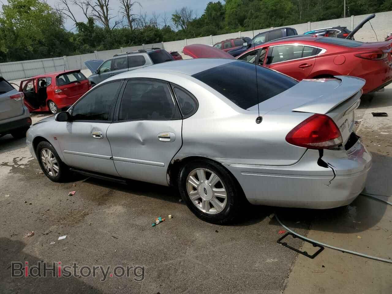 2005 FORD TAURUS - VIN: 1FAHP56S45A202092 - Фото 2