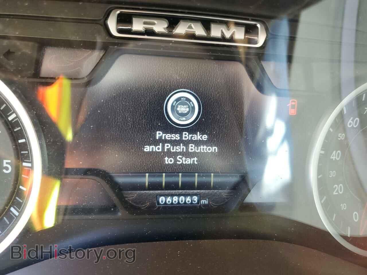 2019 RAM 1500 - VIN: 1C6SRFJT7KN525810 - Фото 9