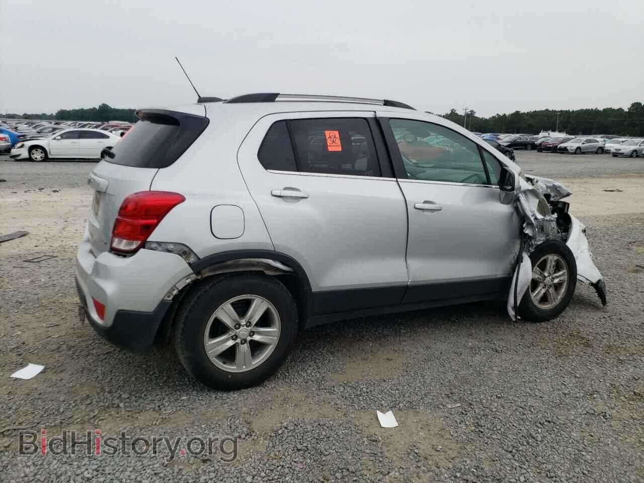 2020 CHEVROLET TRAX - VIN: 3GNCJLSB2LL288287 - Фото 3