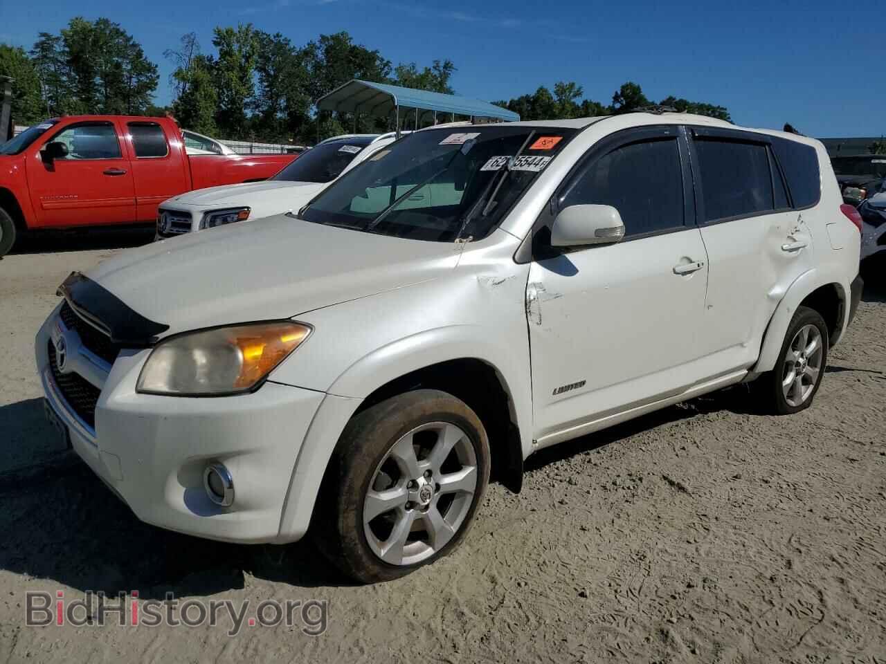 Photo 2T3DF4DV9BW098585 - TOYOTA RAV4 2011