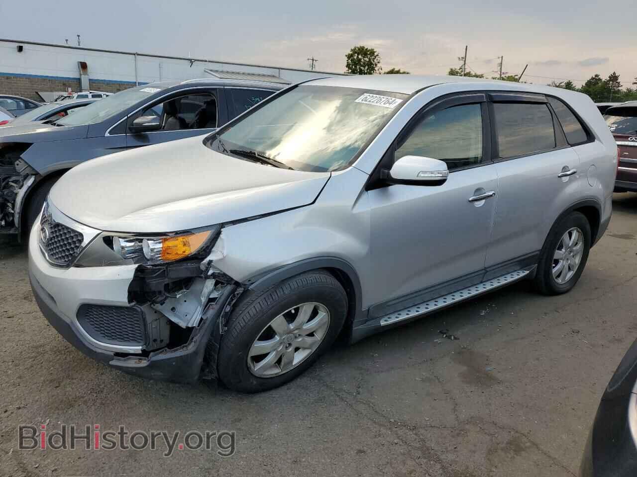 Photo 5XYKT3A16BG097906 - KIA SORENTO 2011