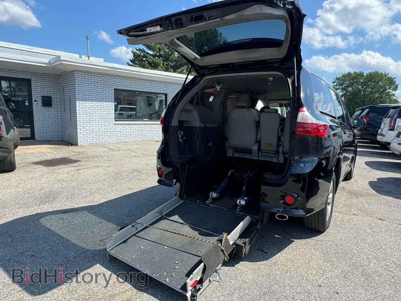 2017 TOYOTA All Models - VIN: 5TDZZ3DC4HS860169 - Фото 7
