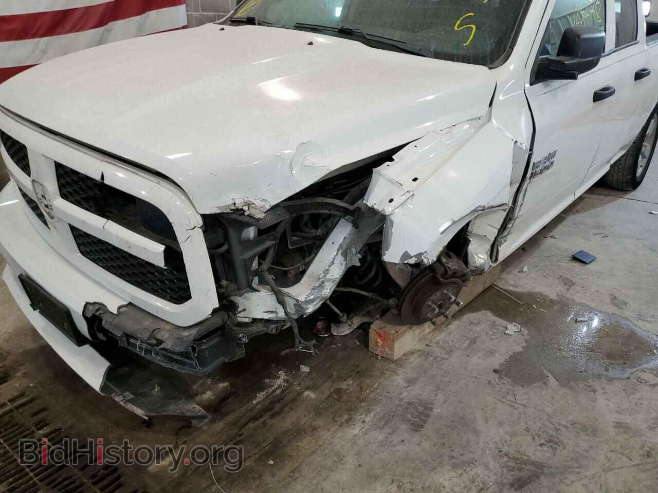 2018 RAM 1500 - VIN: 1C6RR7FGXJS273695 - Фото 9
