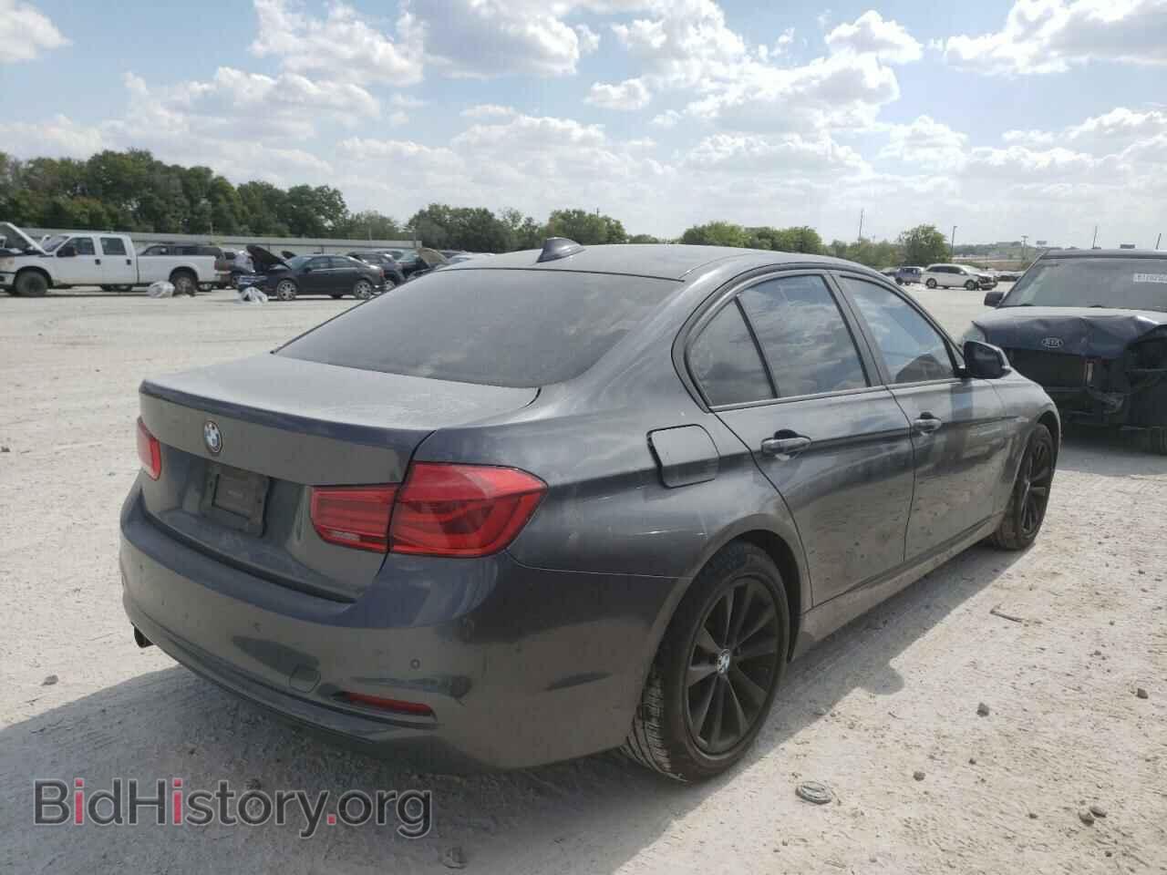 2016 BMW 3 SERIES - VIN: WBA8A9C55GK618549 - Фото 4