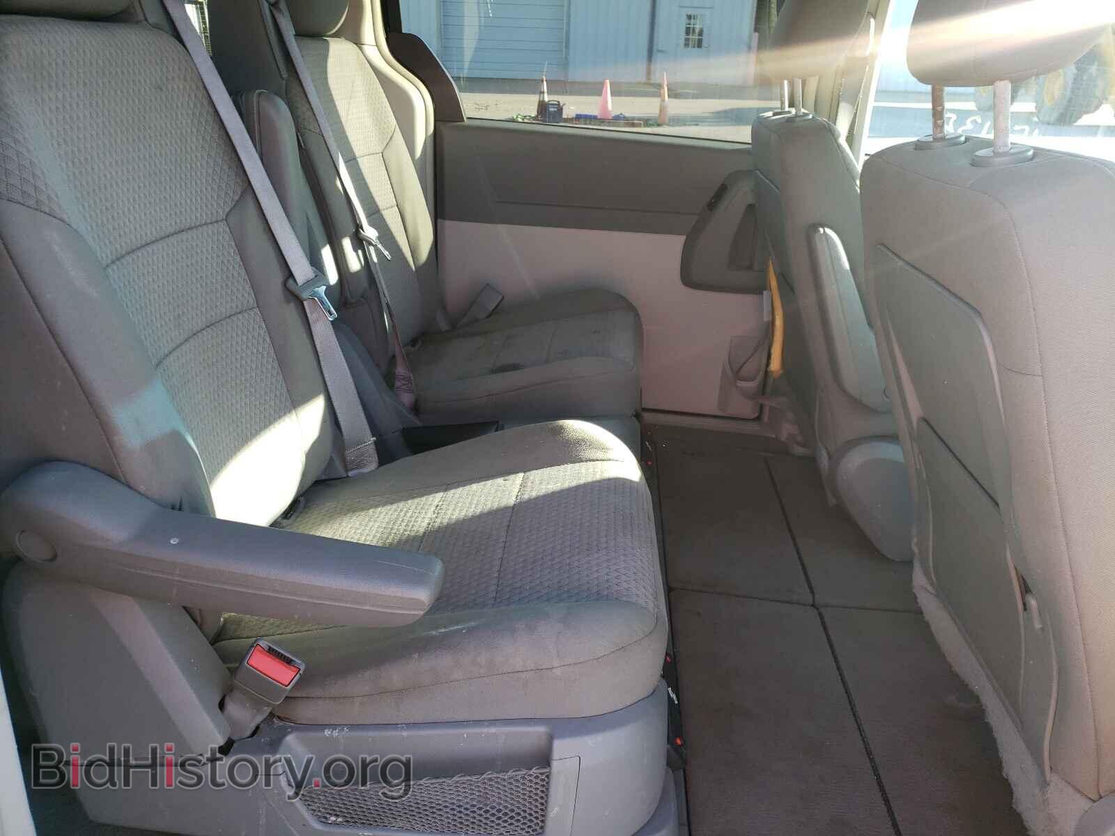 2008 CHRYSLER MINIVAN - VIN: 2A8HR54P38R112525 - Фото 6