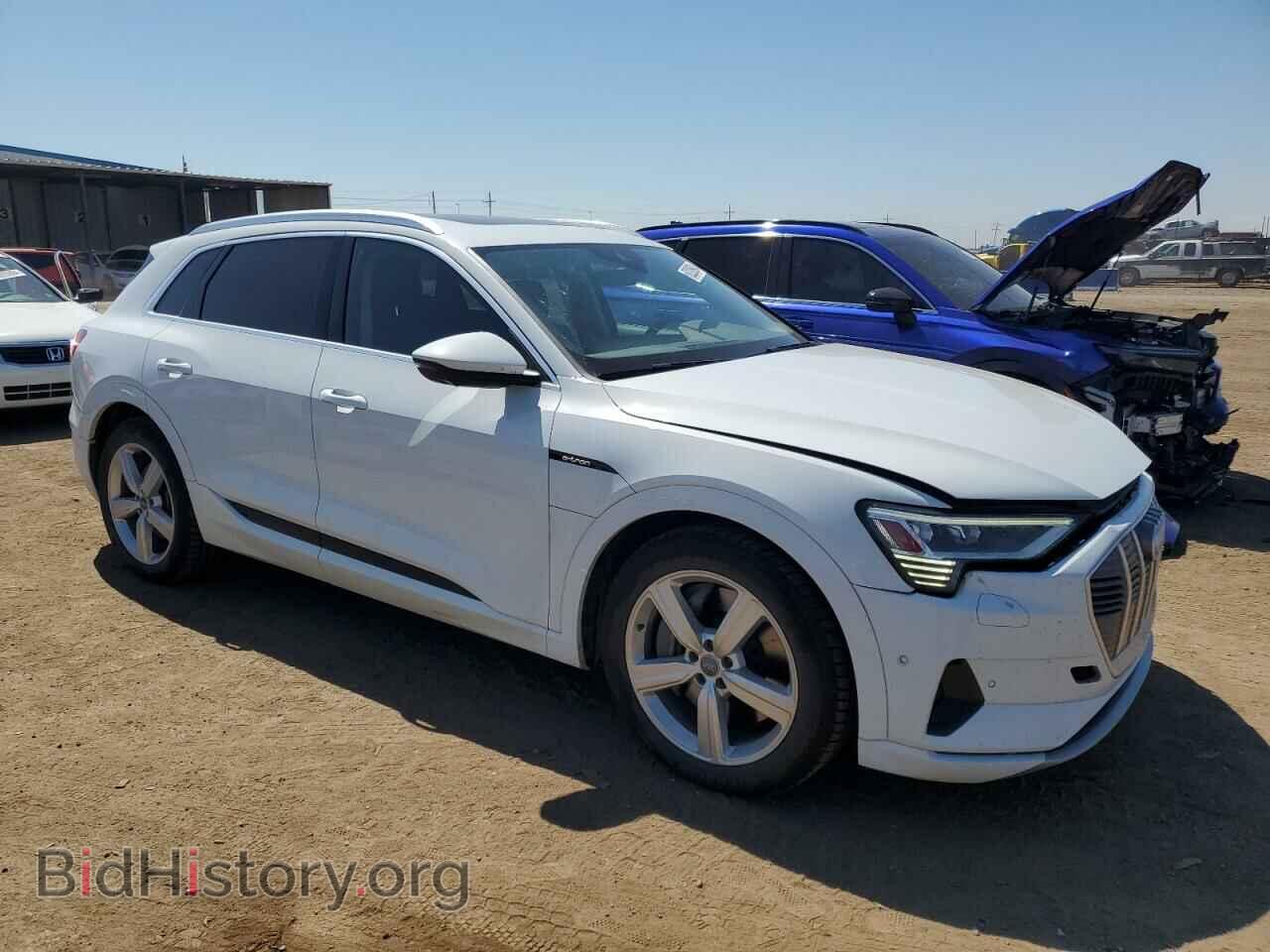 2019 AUDI E-TRON - VIN: WA1LAAGEXKB004799 - Photo 4