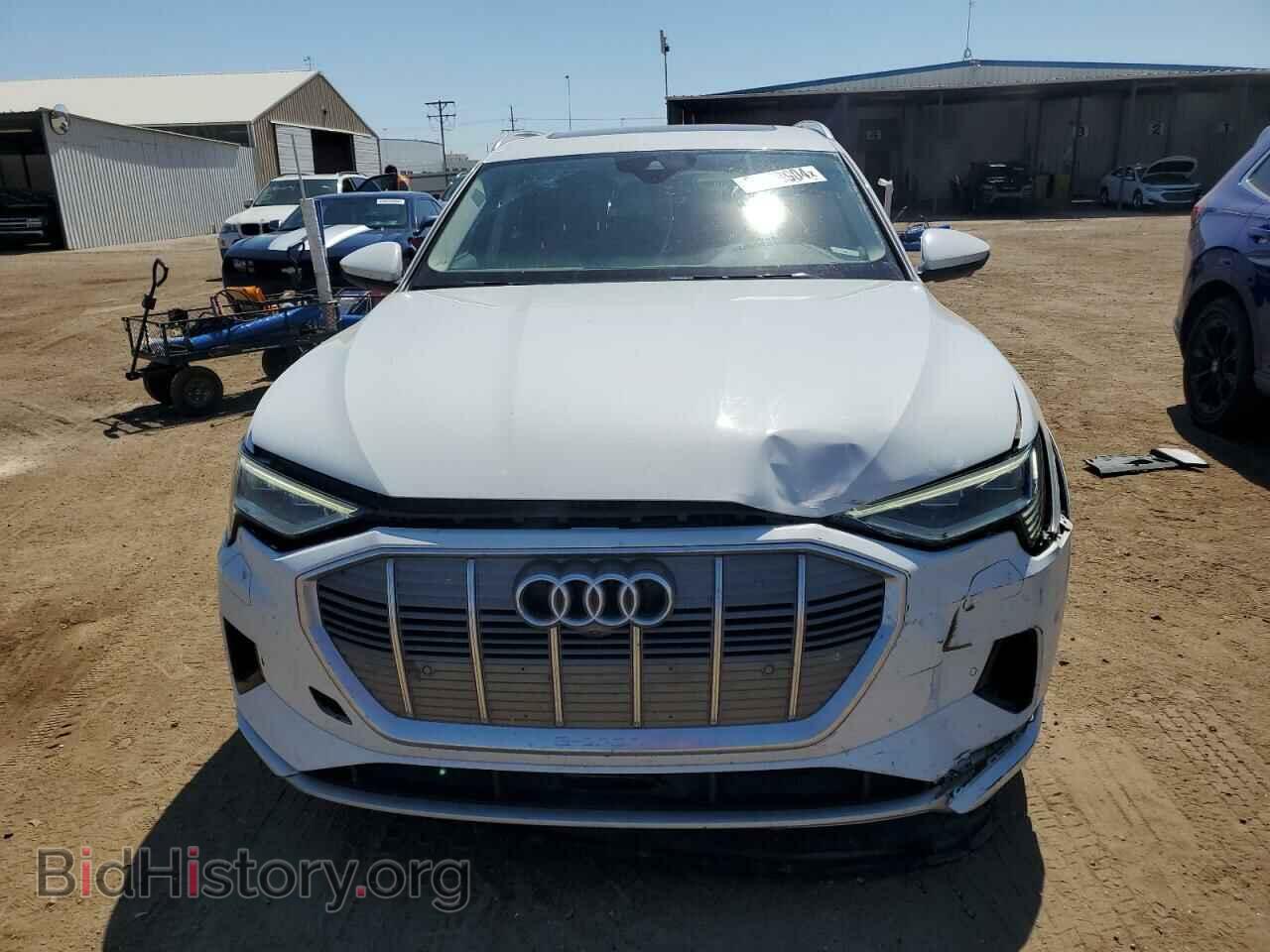 2019 AUDI E-TRON - VIN: WA1LAAGEXKB004799 - Photo 5