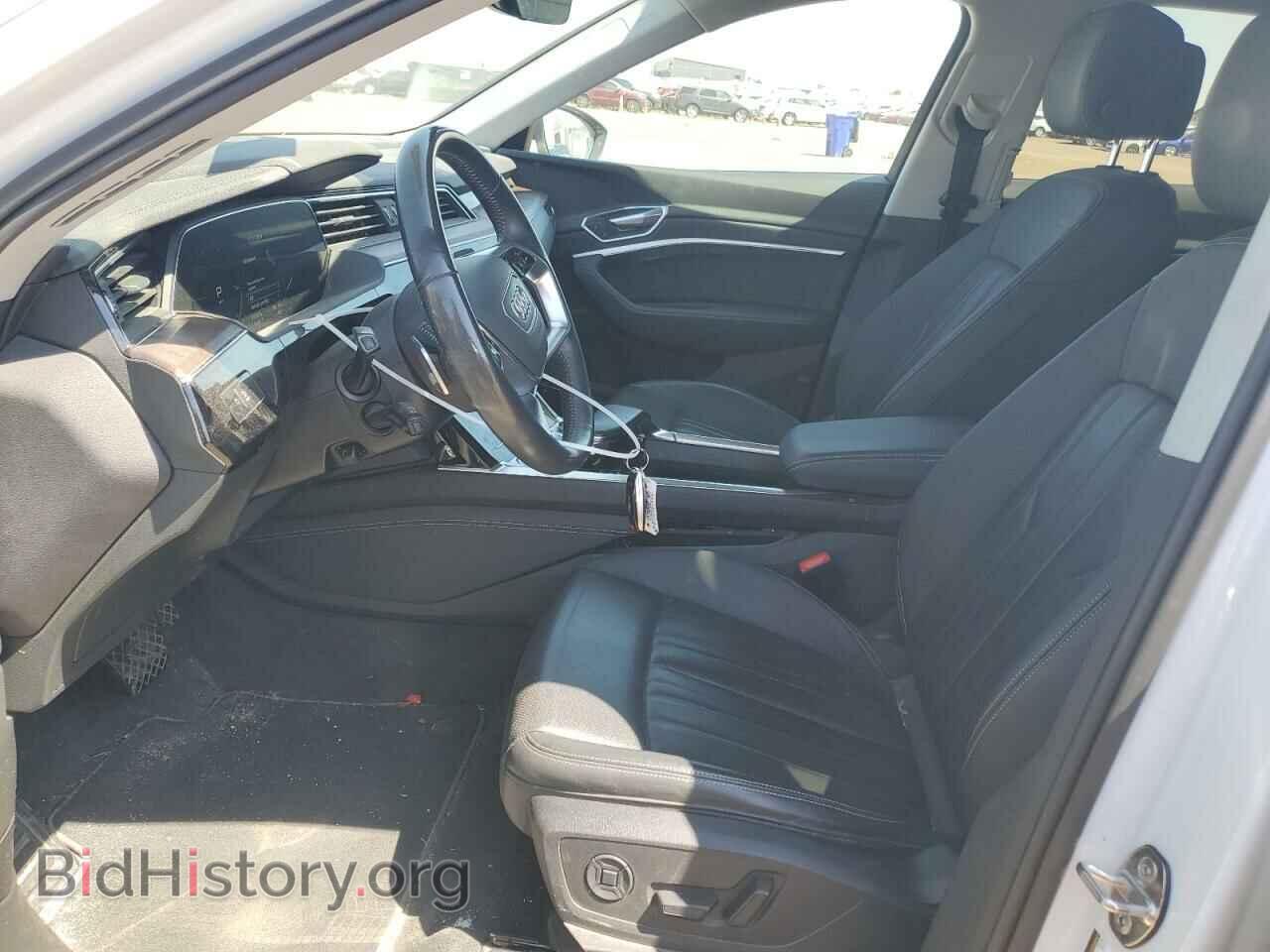 2019 AUDI E-TRON - VIN: WA1LAAGEXKB004799 - Photo 7