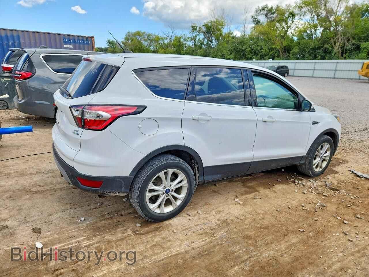 2017 FORD ESCAPE - VIN: 1FMCU9GD0HUC32273 - Фото 3