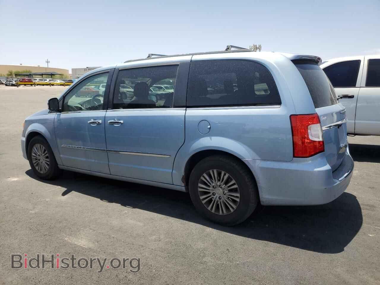 2013 CHRYSLER TOWN & C - VIN: 2C4RC1CG2DR534612 - Фото 2