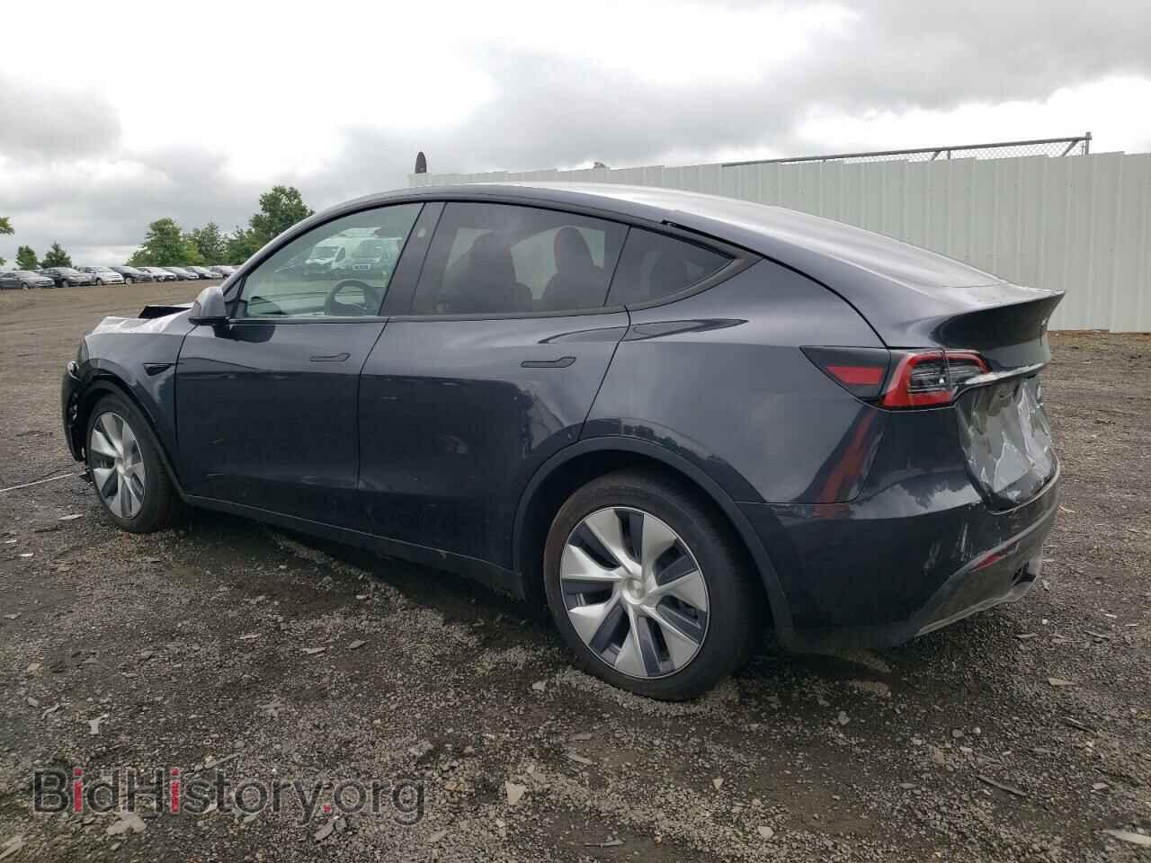 2024 TESLA MODEL Y - VIN: 7SAYGDEEXRA229505 - Фото 2