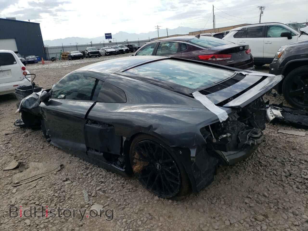 2017 AUDI R8 - VIN: WUAKBAFX6H7903367 - Photo 2