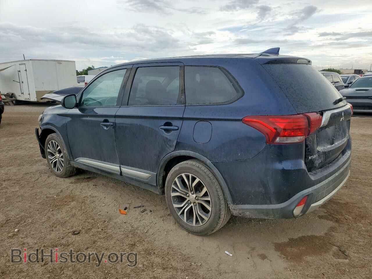 2017 MITSUBISHI OUTLANDER - VIN: JA4AD2A3XHZ031884 - Фото 2