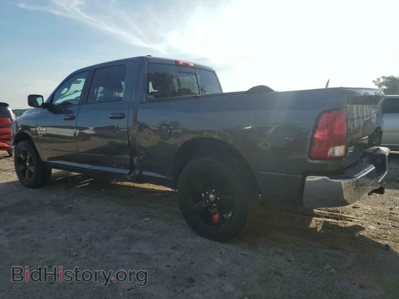 2019 RAM 1500 - VIN: 1C6RR6TT8KS693503 - Photo 2