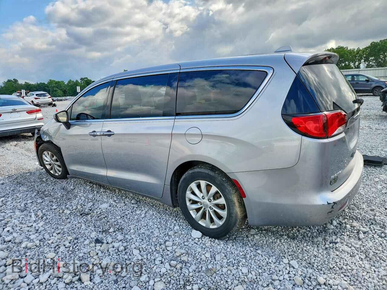 2017 CHRYSLER PACIFICA - VIN: 2C4RC1DG7HR519995 - Photo 2
