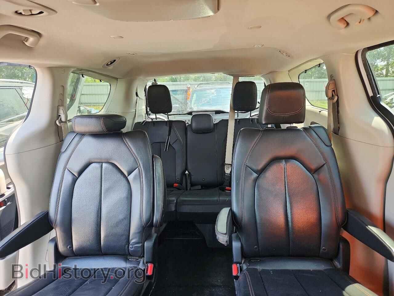 2018 CHRYSLER PACIFICA - VIN: 2C4RC1BG3JR317759 - Фото 10
