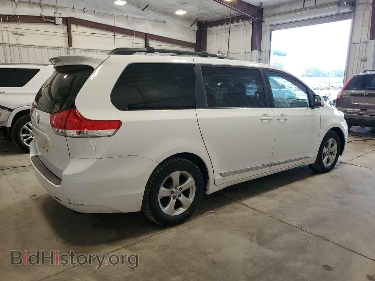 2012 TOYOTA All Models - VIN: 5TDKK3DC3CS253694 - Фото 3